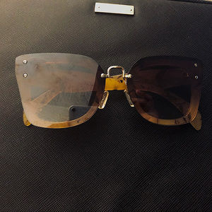Wayfarer Sunglasses